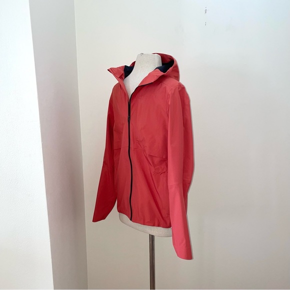 Lululemon Glyde Outpour Shell Rain Windbreaker Jacket In Salmon Pink Size Small - Picture 4 of 16